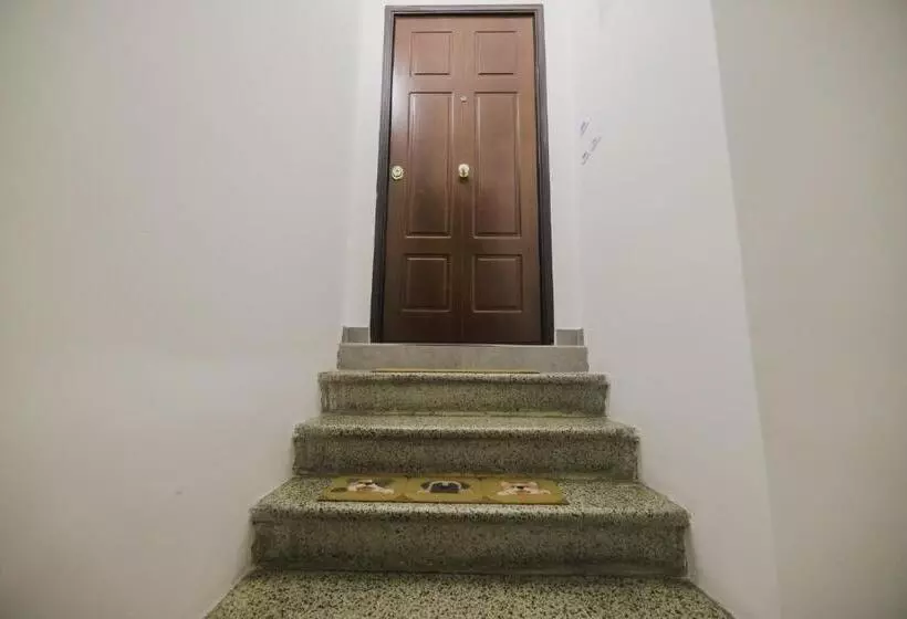 تختخواب و صبحانه Brettia Guest Rooms