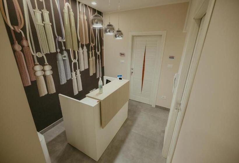 تختخواب و صبحانه Brettia Guest Rooms