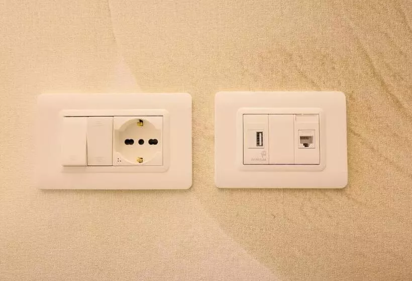 تختخواب و صبحانه Brettia Guest Rooms