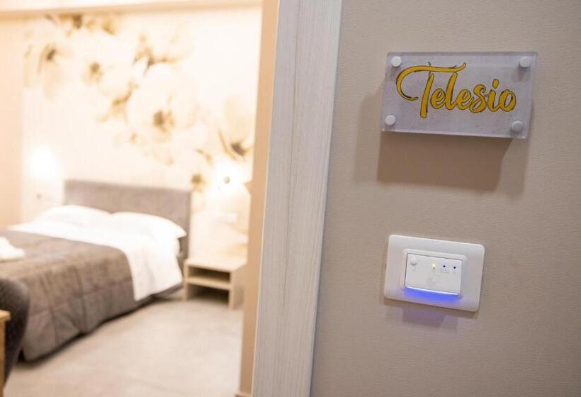 تختخواب و صبحانه Brettia Guest Rooms