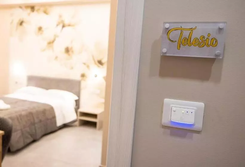 تختخواب و صبحانه Brettia Guest Rooms