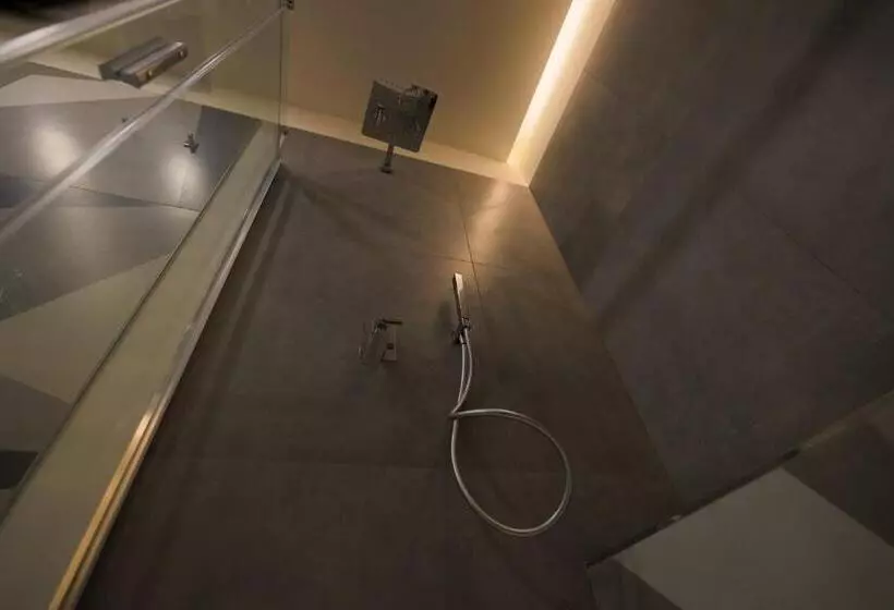 تختخواب و صبحانه Brettia Guest Rooms