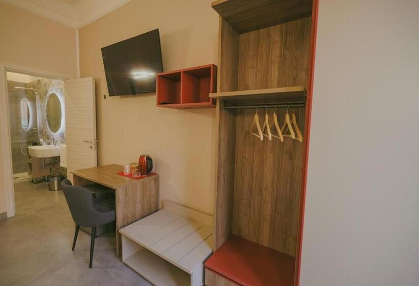 تختخواب و صبحانه Brettia Guest Rooms