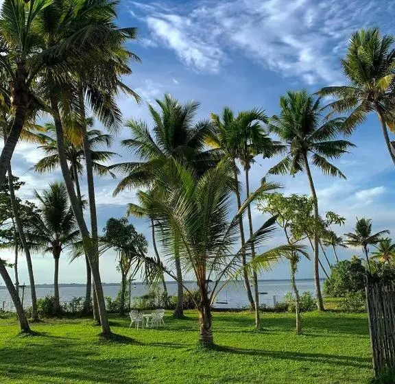 Aamiaismajoitus (B&B) Ekantha Ala