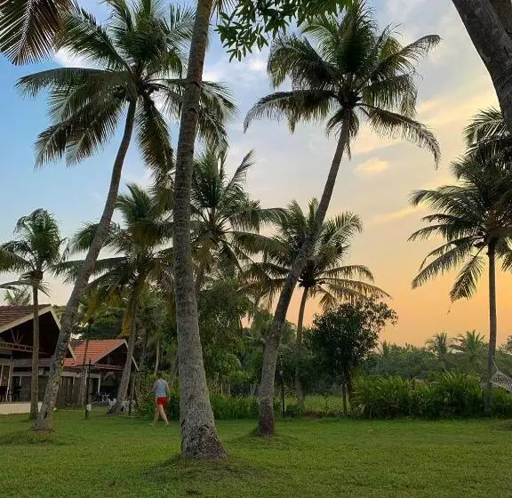 Aamiaismajoitus (B&B) Ekantha Ala