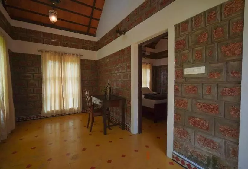 Aamiaismajoitus (B&B) Ekantha Ala