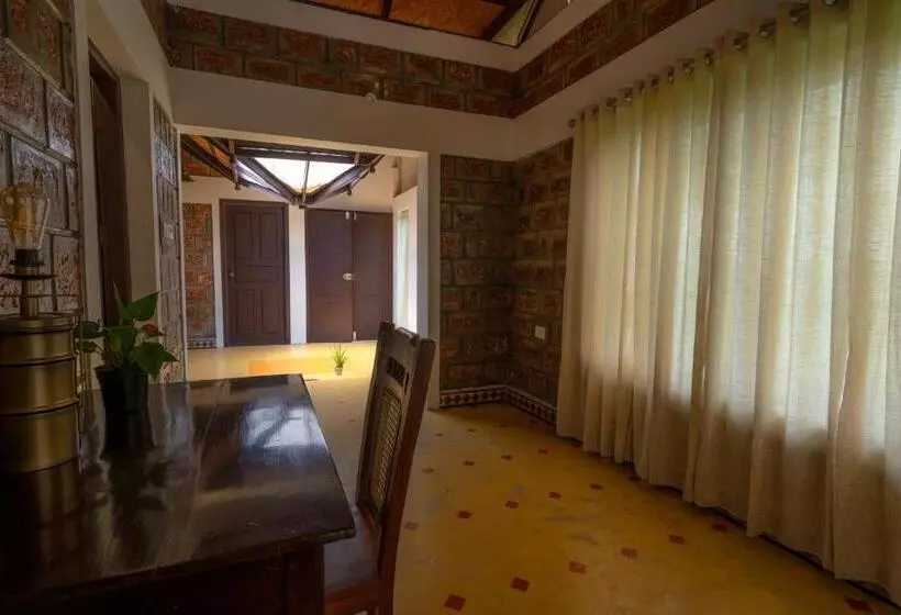 Aamiaismajoitus (B&B) Ekantha Ala