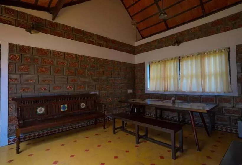 Aamiaismajoitus (B&B) Ekantha Ala