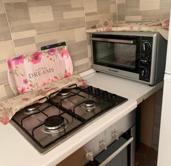 تختخواب و صبحانه La Pagliara