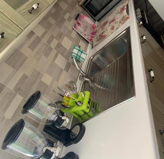 تختخواب و صبحانه La Pagliara