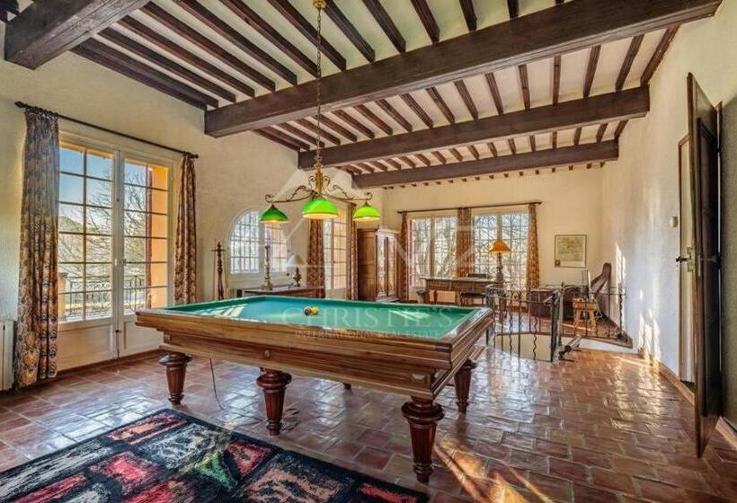 تختخواب و صبحانه Suite Le Quervalat Dans Magnifique Bastide 18eme