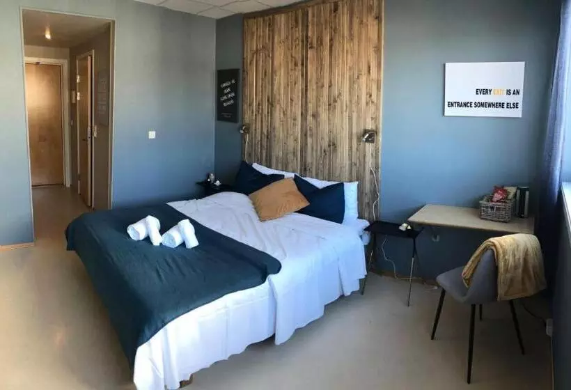 ホテル Gjøvik Overnatting