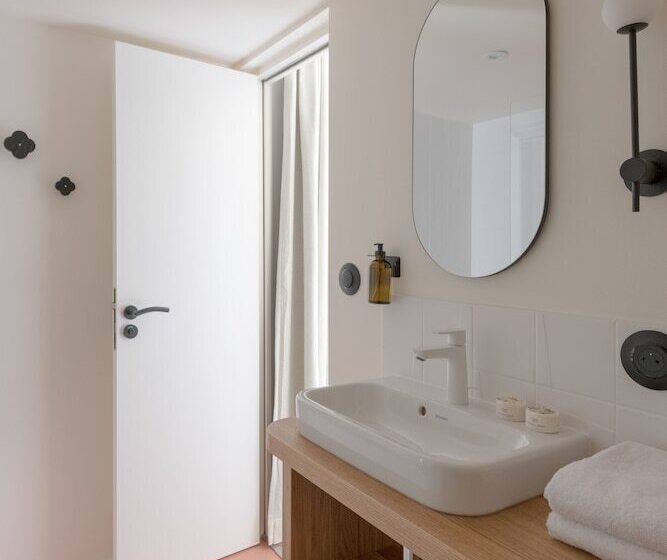 فندق Hôtel Le Prieuré