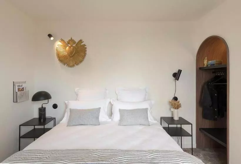 Hotelli Hôtel Le Prieuré