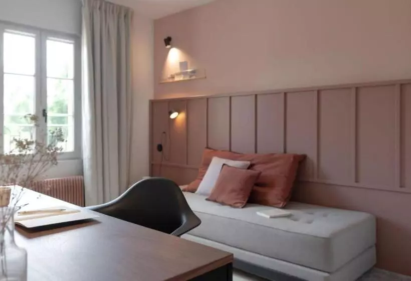 Hotelli Hôtel Le Prieuré