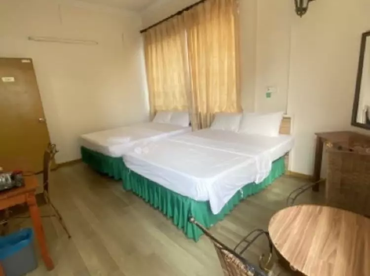 ホテル Oyo 90686 Sianglory Inn