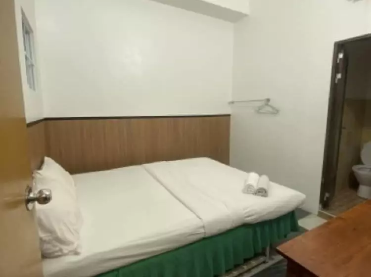 ホテル Oyo 90686 Sianglory Inn