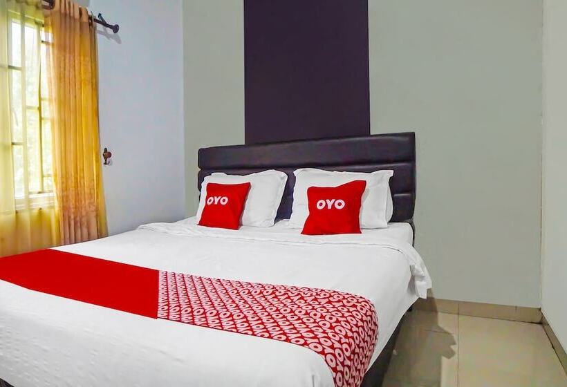 فندق Oyo 91976 Abadi