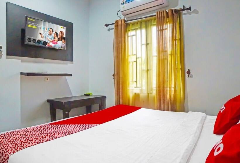 فندق Oyo 91976 Abadi