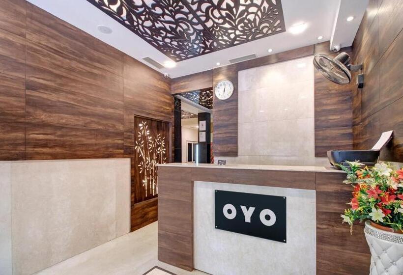 Super Hotel O Vijayawada Near Railway Station