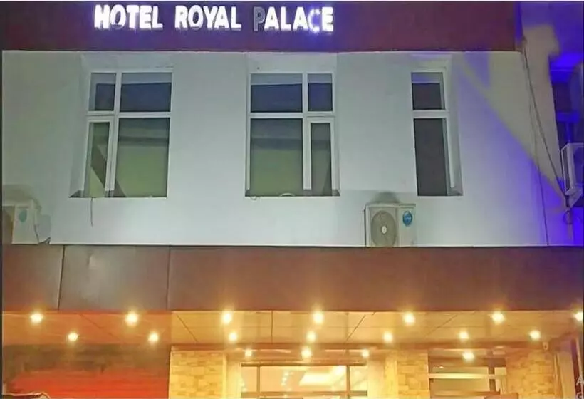 ホテル Royal Palace, Begusarai