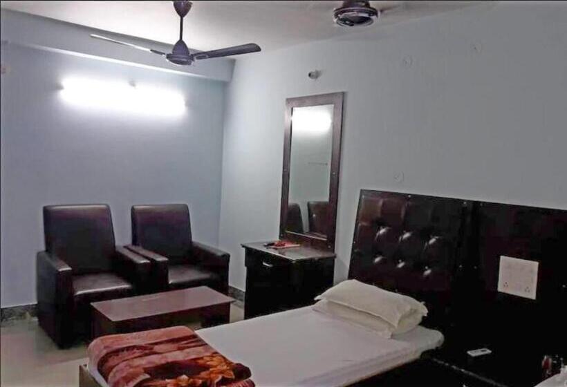 호텔 Royal Palace, Begusarai