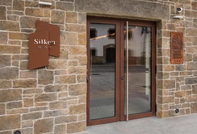 Отель Silken Puerta De Irati