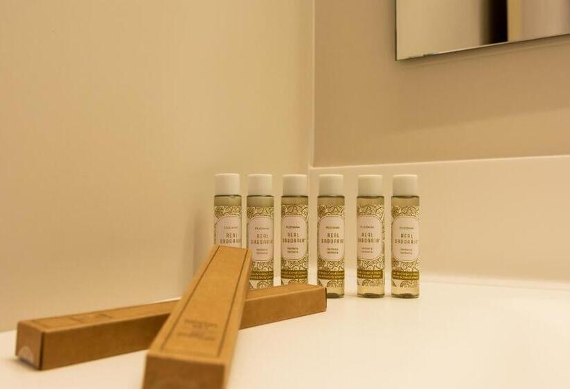 Отель Silken Puerta De Irati