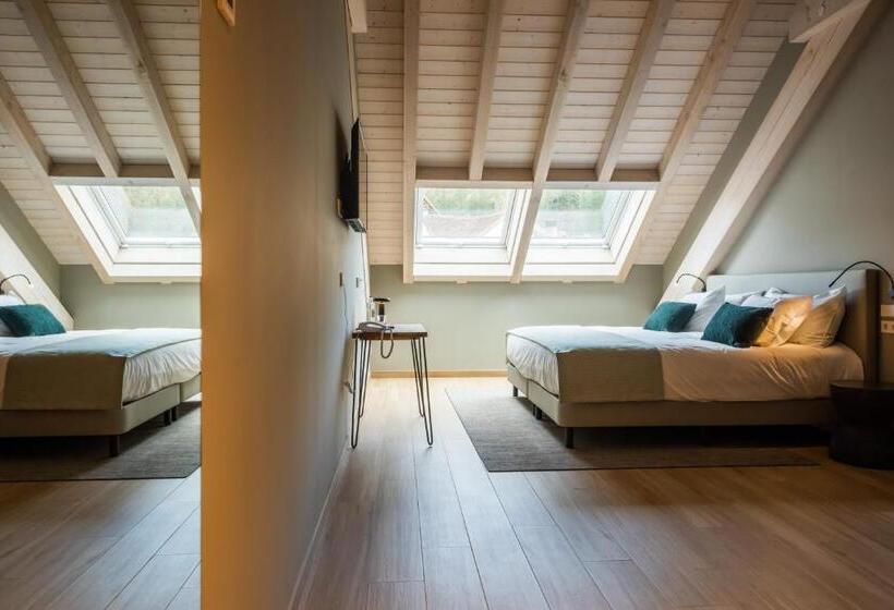 Отель Silken Puerta De Irati