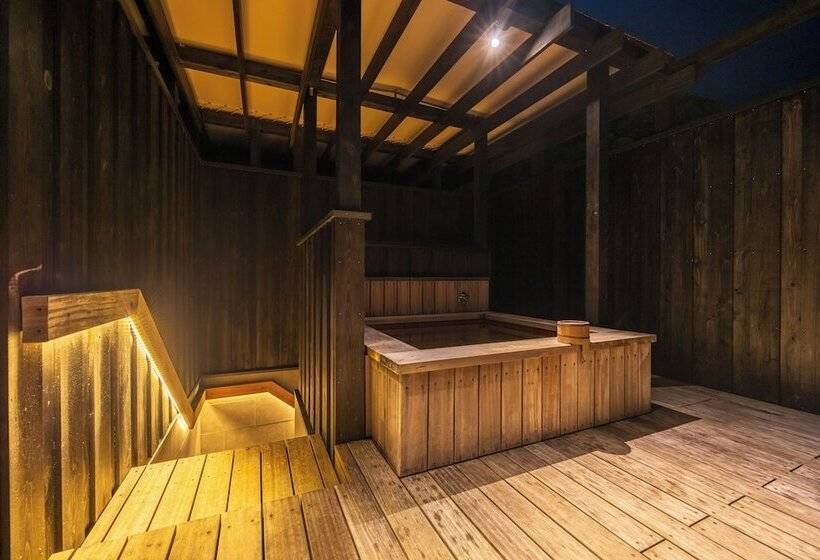 בית מלון כפרי Zagakukan