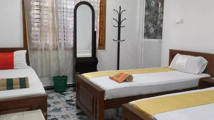 پانسیون Green Star Villa