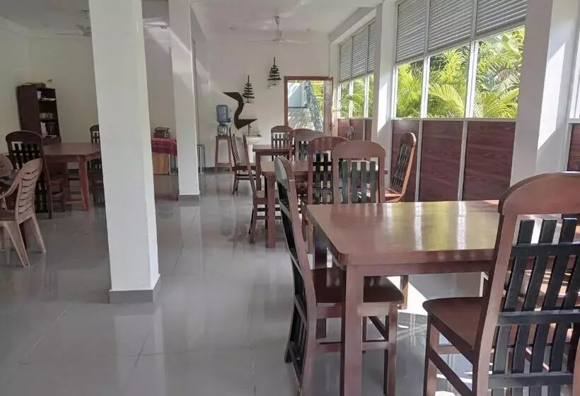 پانسیون Green Star Villa