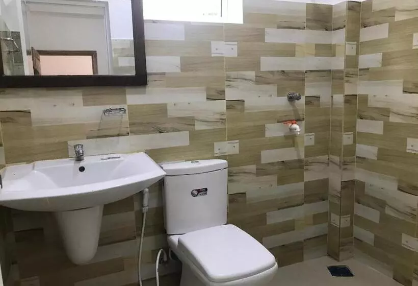 پانسیون Green Star Villa
