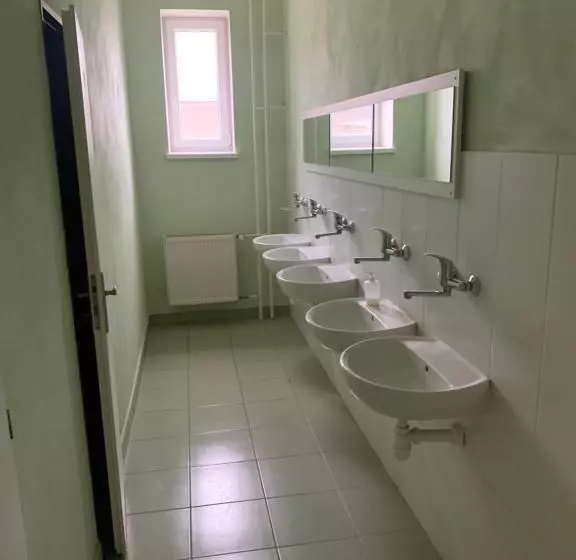 Majatalo Hostel Sos Moldava