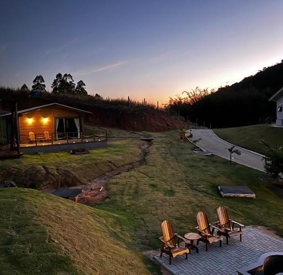 پانسیون Pousada Vale Das águias