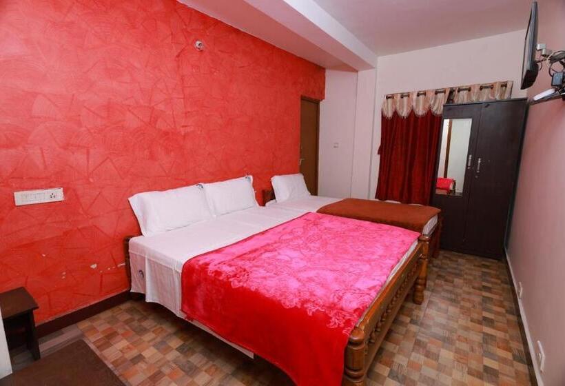 פנסיון Seven Endue Cottages