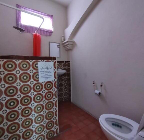 ペンション Sunset Hostel   Centro