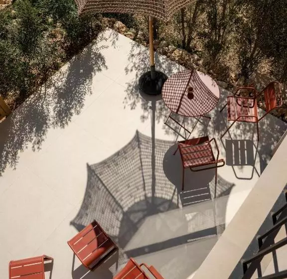 The Lodge Mallorca, Small Luxury Hotels