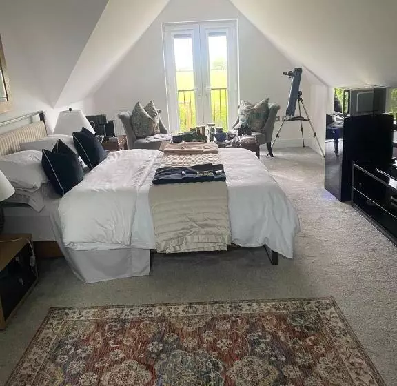 Aamiaismajoitus (B&B) Hillvine