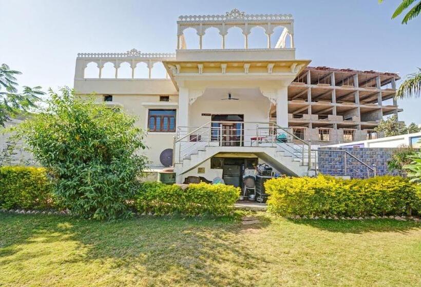 Flagship Hotel 4 Seasons