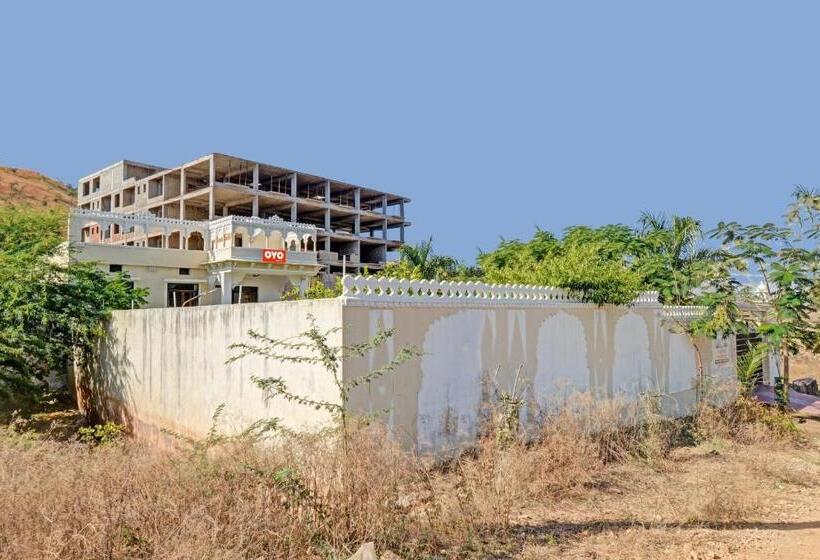 Flagship Hotel 4 Seasons