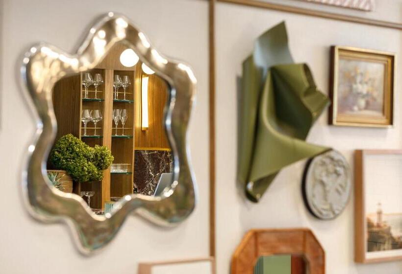 Отель 202 Elizabeth