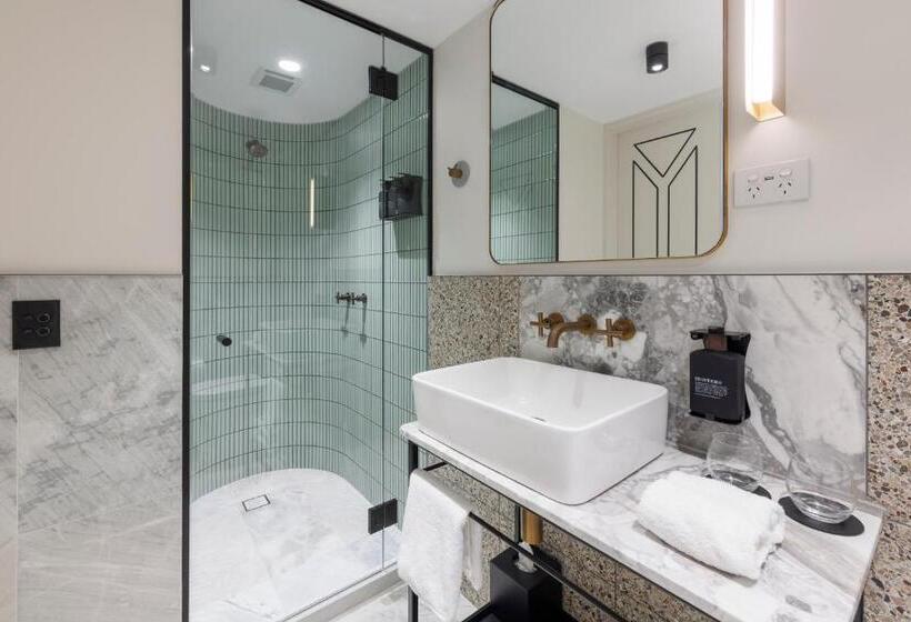 Отель 202 Elizabeth