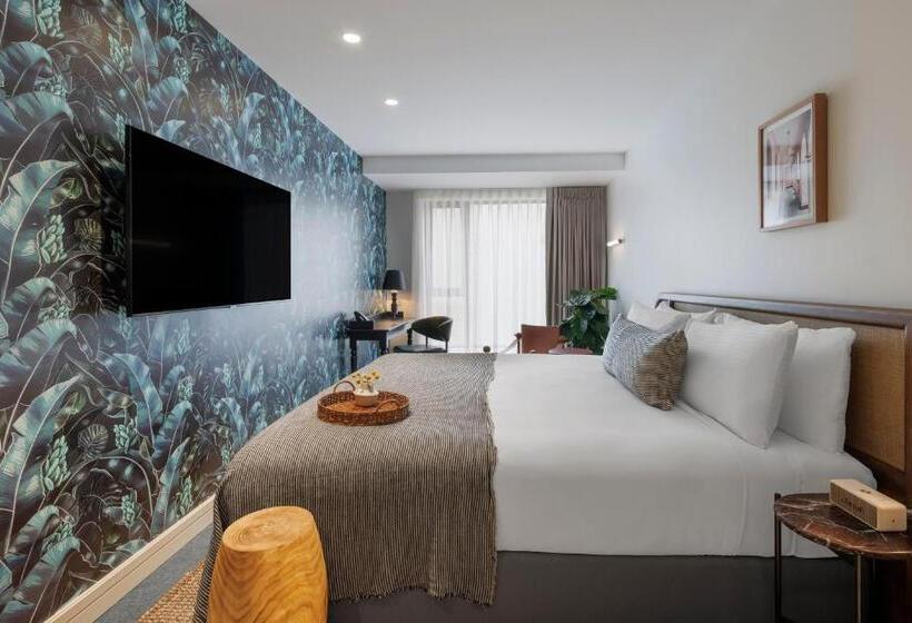 Отель 202 Elizabeth