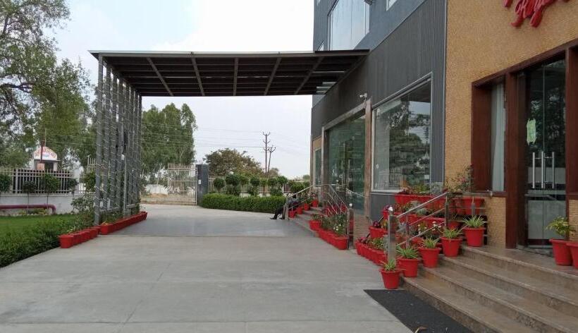 Bellazio Suites Hotel & Resort