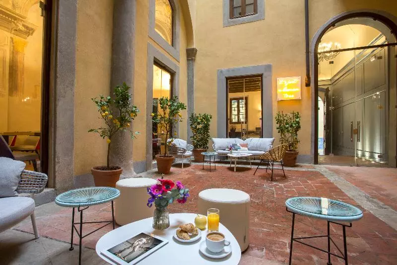 هتل Casual Rinascimento Firenze