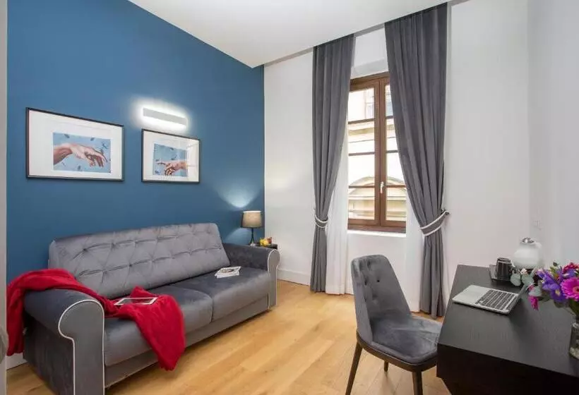 هتل Casual Rinascimento Firenze