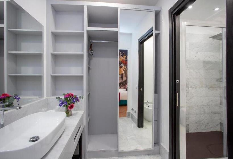 هتل Casual Rinascimento Firenze