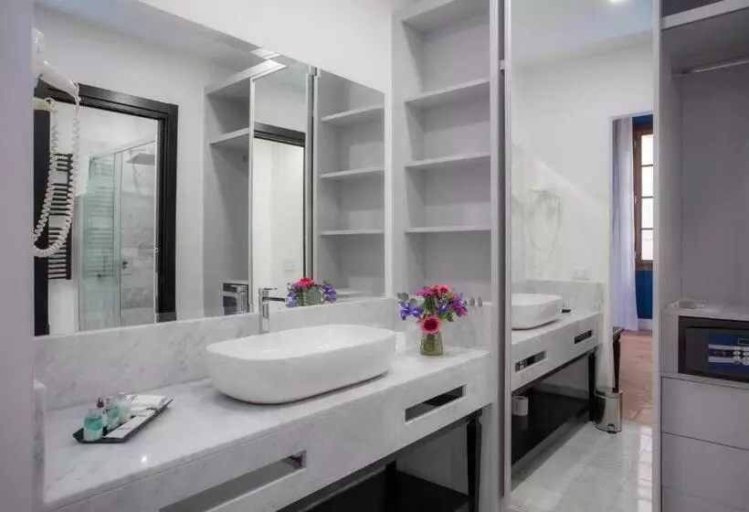 هتل Casual Rinascimento Firenze