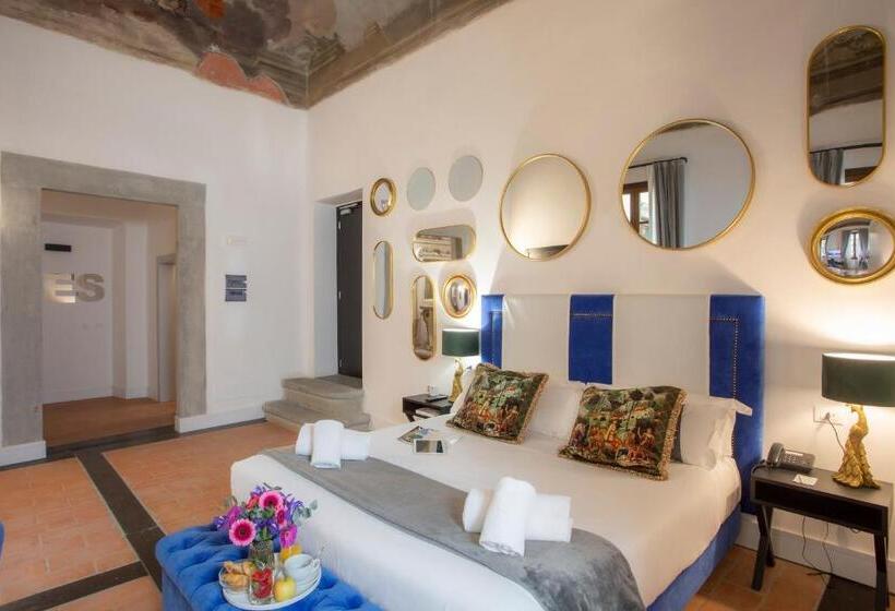 هتل Casual Rinascimento Firenze